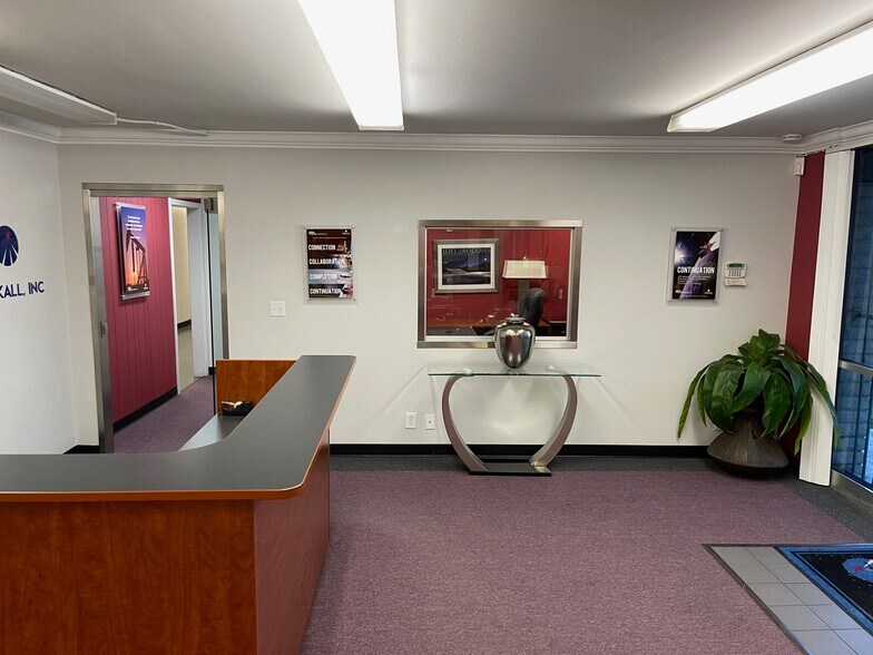 More Photos Of 2230 S Anne St, Santa Ana Manufacturing For Sale