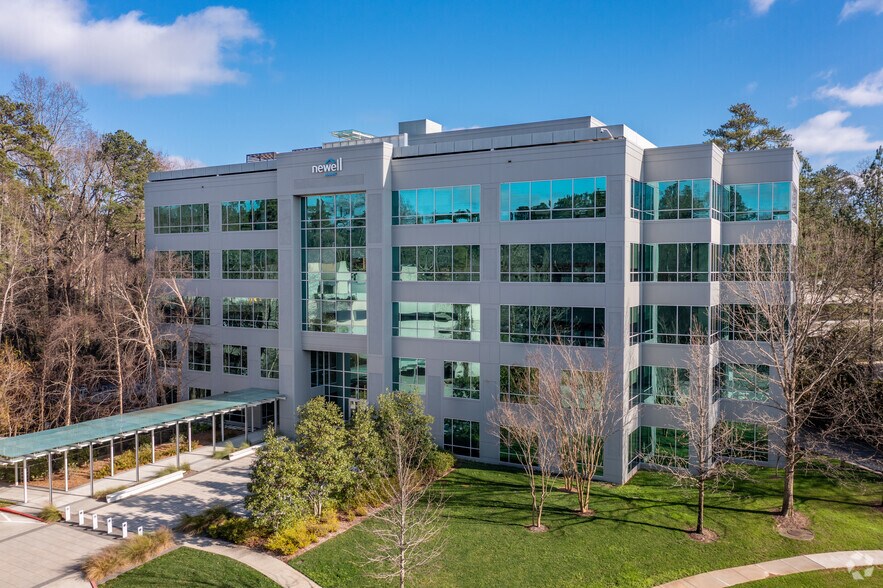 Primary Photo Of 6655 Peachtree Dunwoody Rd, Atlanta Office For Sale