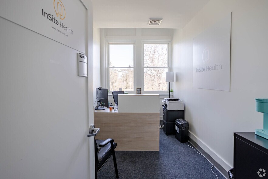 More Photos Of 1835 E Landis Ave, Vineland Office Residential For Lease