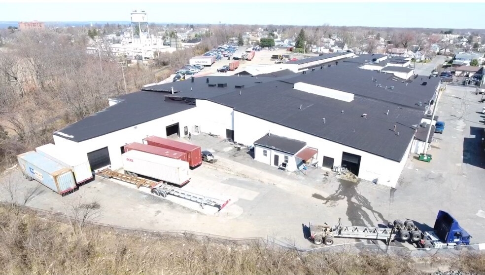 More Photos Of 3 Cass St, Keyport Warehouse For Lease