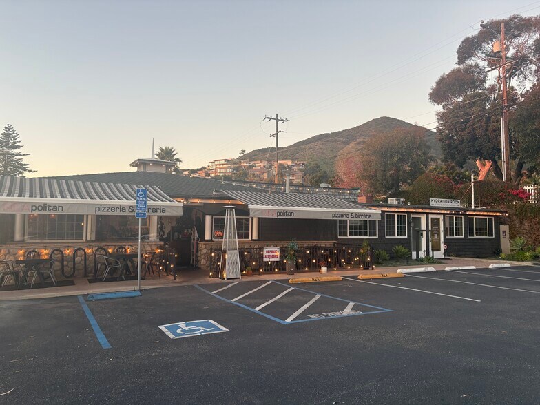 Primary Photo Of 31542 Coast Hwy, Laguna Beach Storefront Retail Office For Lease