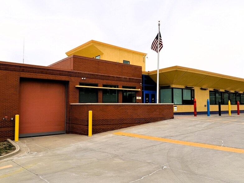 More Photos Of 3101 Main St, Kansas City Medical For Sale