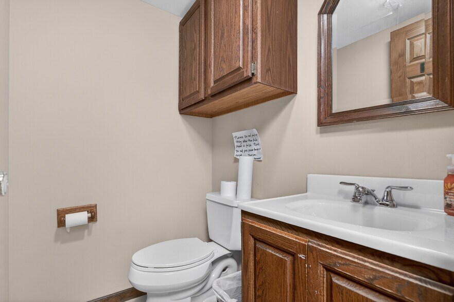 More Photos Of 1 W Main St, Marlton Office For Sale