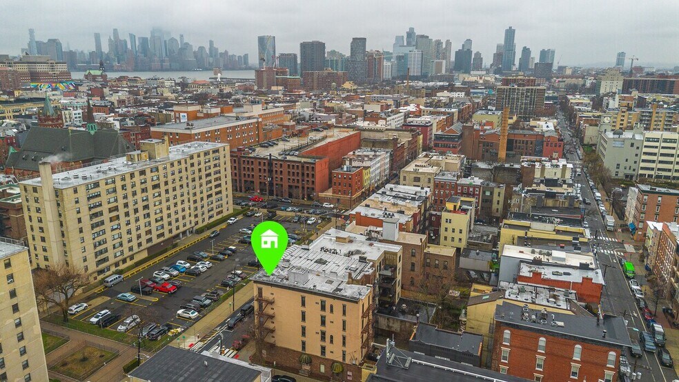 More Photos Of 422 Grand St, Hoboken Apartments For Sale
