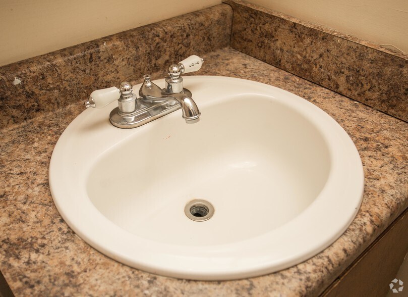 More Photos Of 1024 Day Street Rd, Montgomery Apartments For Sale