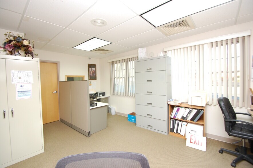 More Photos Of 105 W Houghton Ave, West Branch Medical For Sale