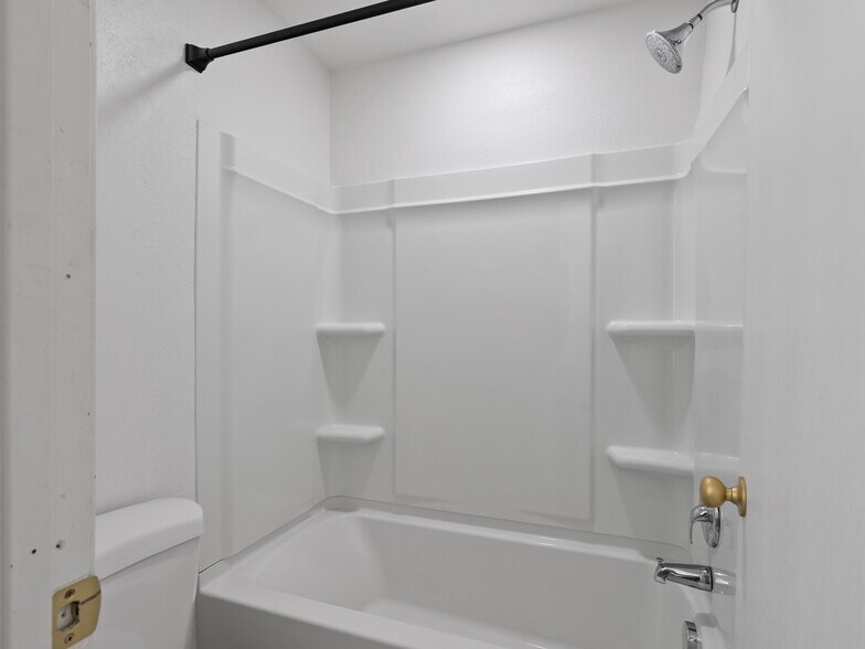 More Photos Of 120 G St, Salt Lake City Apartments For Sale