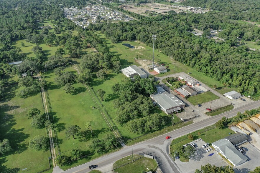 More Photos Of 9226 Denton Ave, Hudson Industrial For Sale