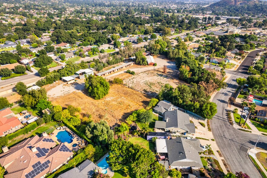 More Photos Of 1449 E Bennett Ave, Glendora Land For Sale
