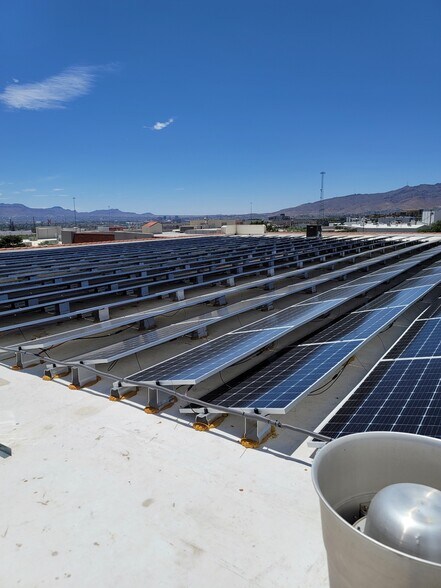 More Photos Of 7500 Viscount Blvd, El Paso Medical For Sale