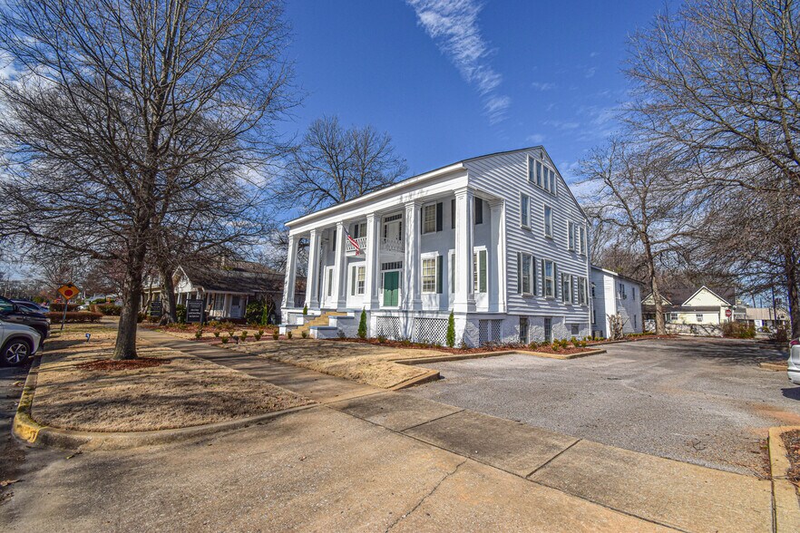 More Photos Of 2606 8th St, Tuscaloosa Office For Sale