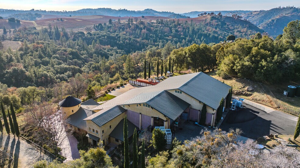 More Photos Of 5200 Di Arie Road, Mount Aukum Winery Vineyard For Sale