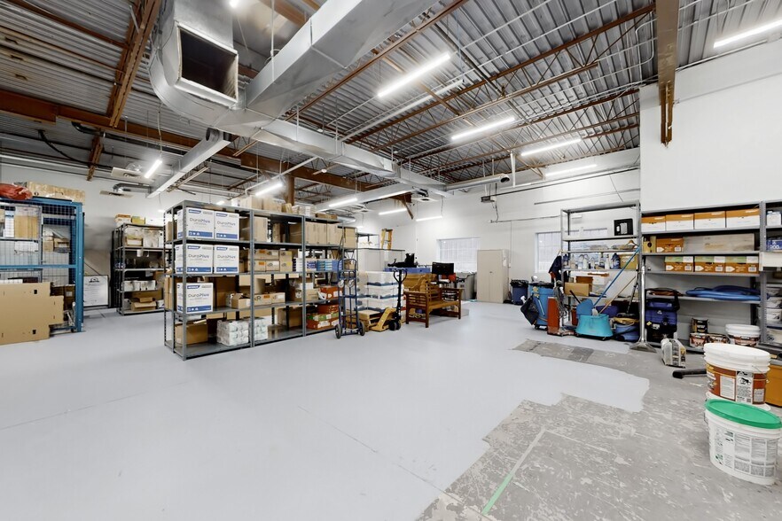 More Photos Of 45 Mcintosh Dr, Markham Office For Sale