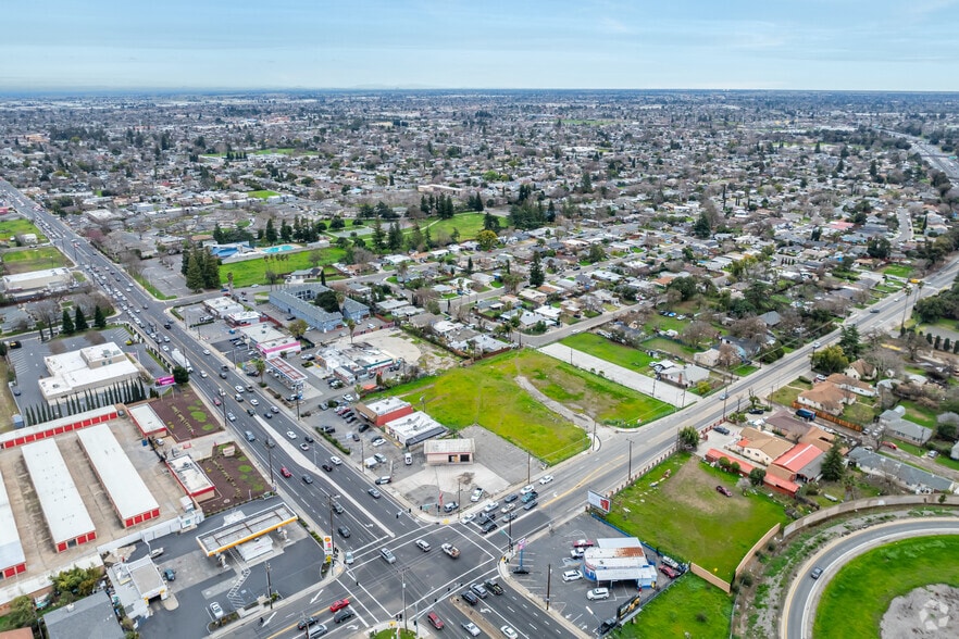 More Photos Of 3890 Fruitridge Road, Sacramento Land For Sale