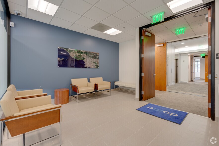 More Photos Of 700 N Central Ave, Glendale Office For Sale
