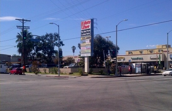 More Photos Of 12101 Saticoy St, North Hollywood Unknown For Lease