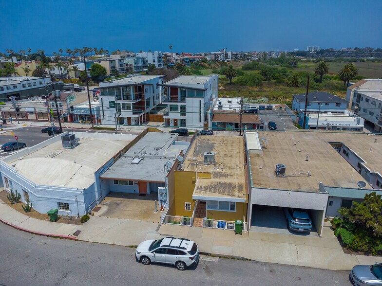 More Photos Of 316 Culver Blvd, Playa Del Rey Storefront Retail Office For Sale