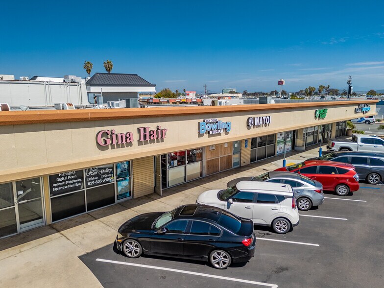 More Photos Of 4150-4220 Convoy St, San Diego Unknown For Lease
