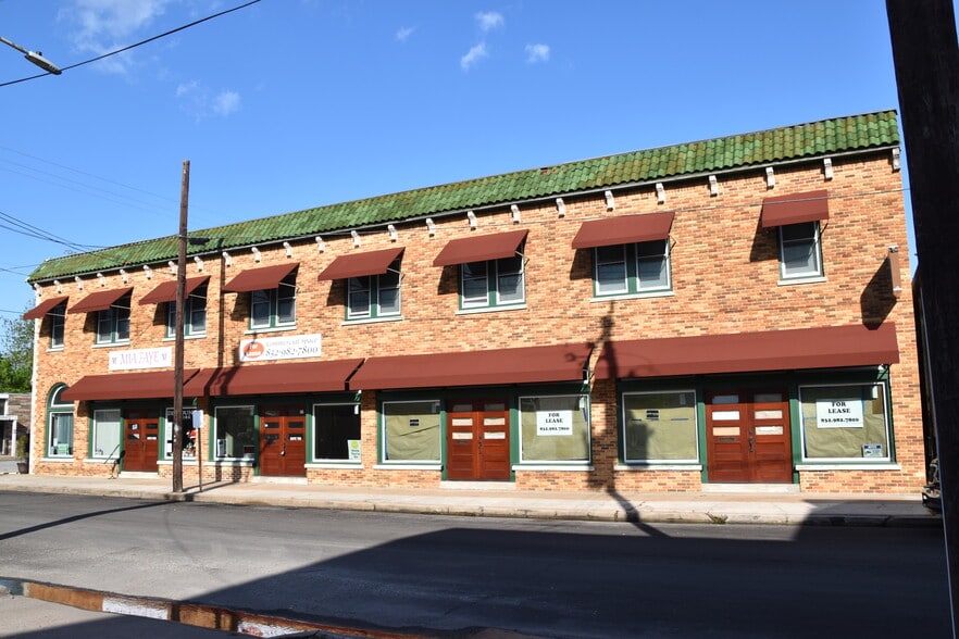 More Photos Of 123 W Defee Ave, Baytown Apartments For Lease