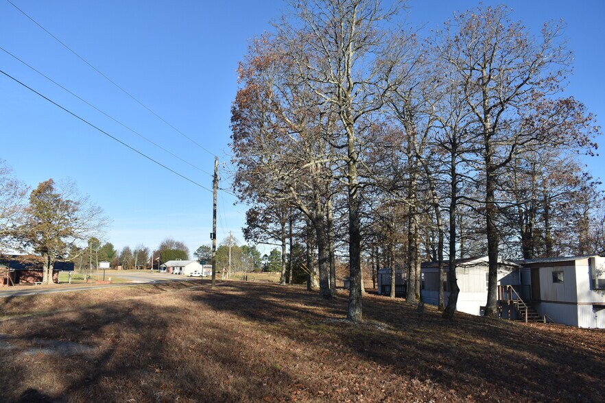 More Photos Of 158 Ragon Road, Tilly Office For Sale