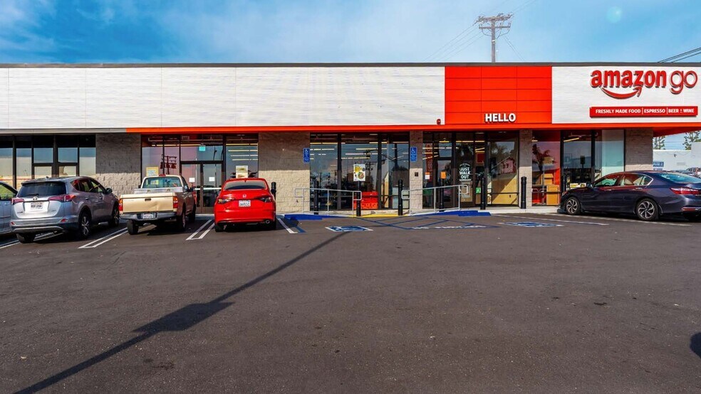 More Photos Of 14249 Whittier Blvd, Whittier Freestanding For Sale