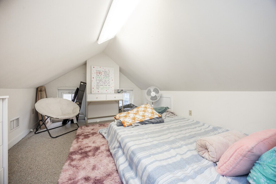 More Photos Of 109 Gravel Pike, Collegeville Office Residential For Sale
