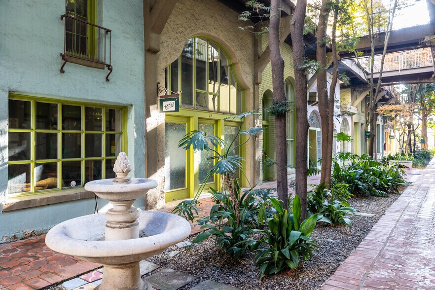 More Photos Of 672 S La Fayette Park Pl, Los Angeles Loft Creative Space For Lease