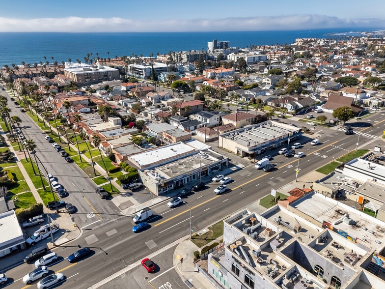 More Photos Of 1213-1223 S Pacific Coast Hwy, Redondo Beach Storefront For Sale