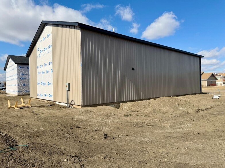 More Photos Of 367 Riverwood dr, Burlington Warehouse For Sale