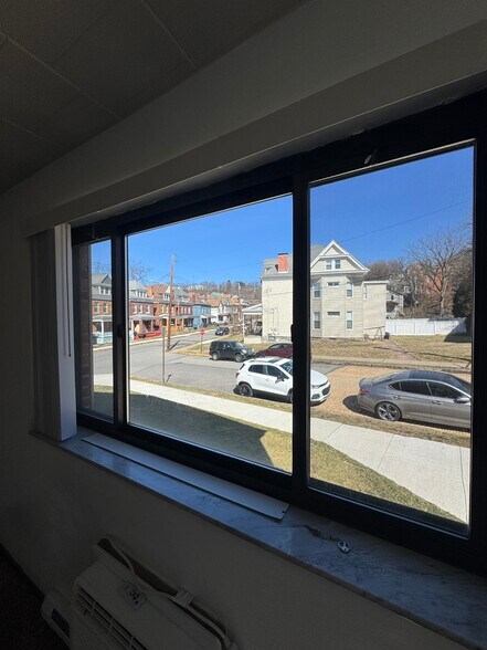 More Photos Of 579 Dawson Ave, Pittsburgh Apartments For Sale