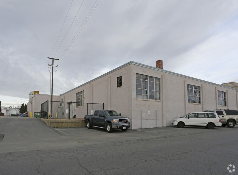 More Photos Of 1610 Industrial Rd, Salt Lake City Warehouse For Sale