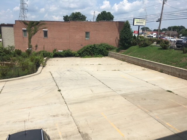 More Photos Of 1903 Grand Central Ave, Vienna General Retail For Sale