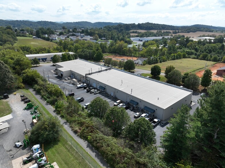 More Photos Of 105 KLM Dr, Johnson City Unknown For Lease