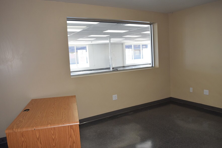 More Photos Of 1105 1st Ave N, Billings Storefront Retail Office For Sale