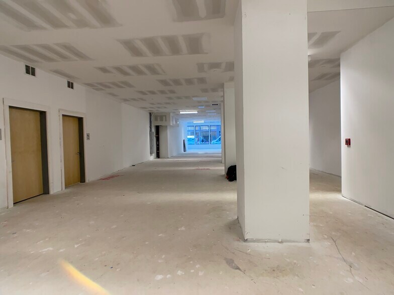 More Photos Of 280 Westminster St, Providence Apartments For Lease