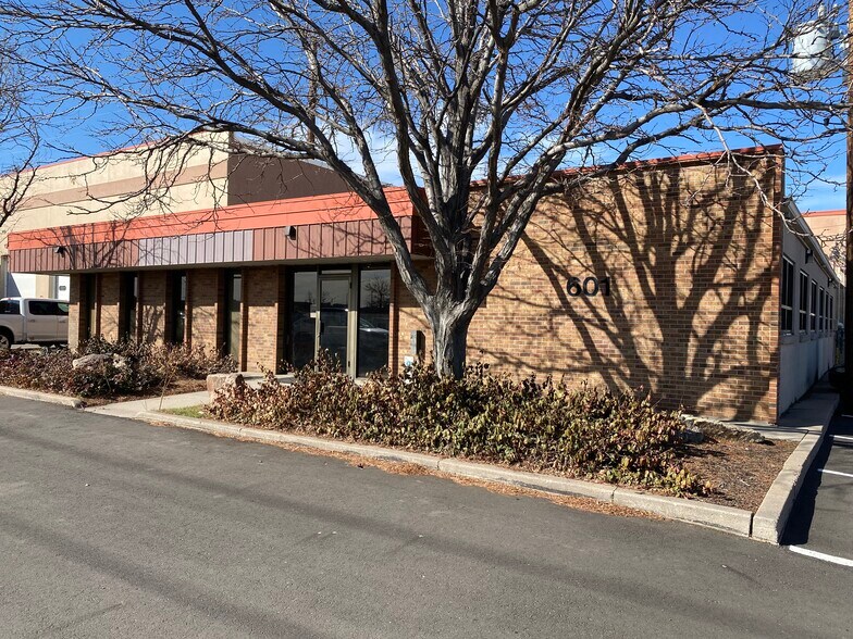More Photos Of 601 S Jason St, Denver Warehouse For Lease