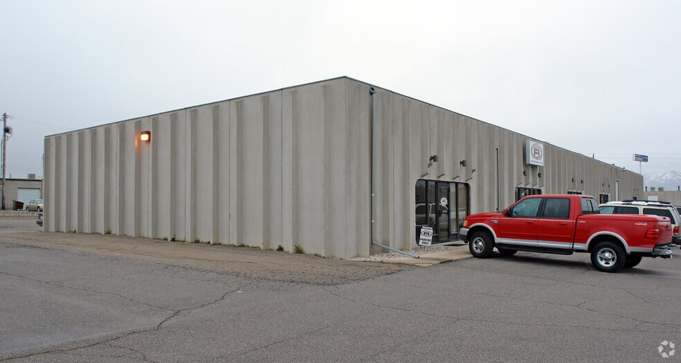 More Photos Of 7023-7045 S 400 W, Midvale Light Distribution For Lease