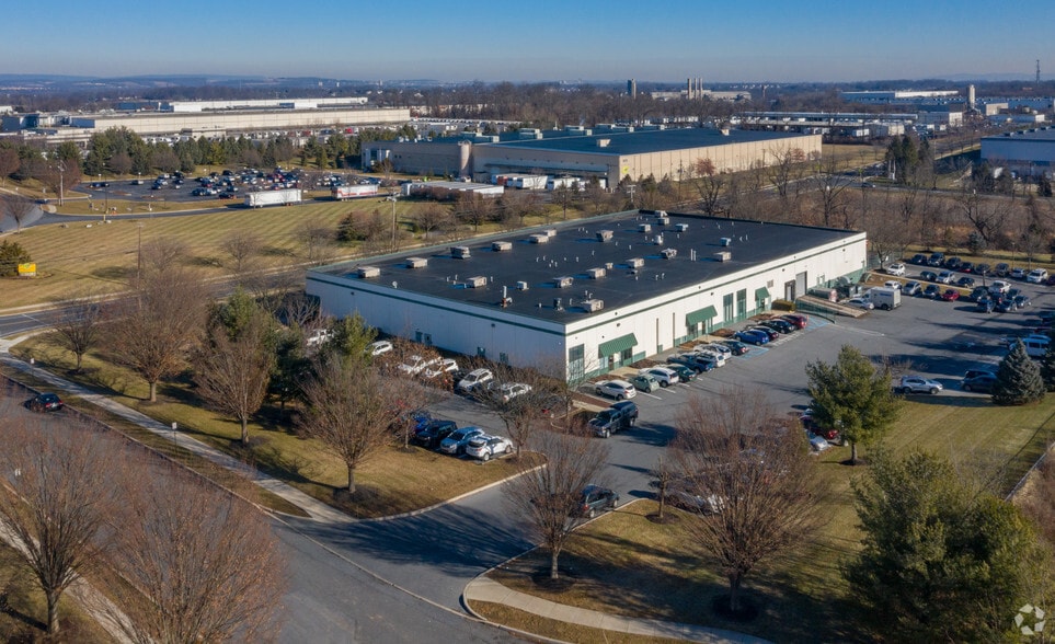 More Photos Of 2440 Brodhead Rd, Bethlehem Warehouse For Lease