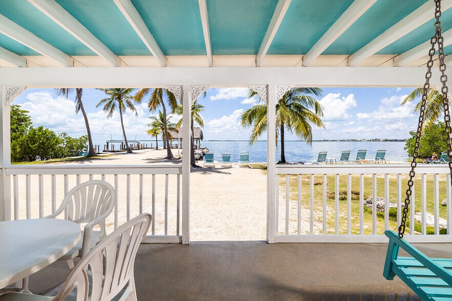 More Photos Of 97850 Overseas Hwy, Key Largo Hotel For Sale