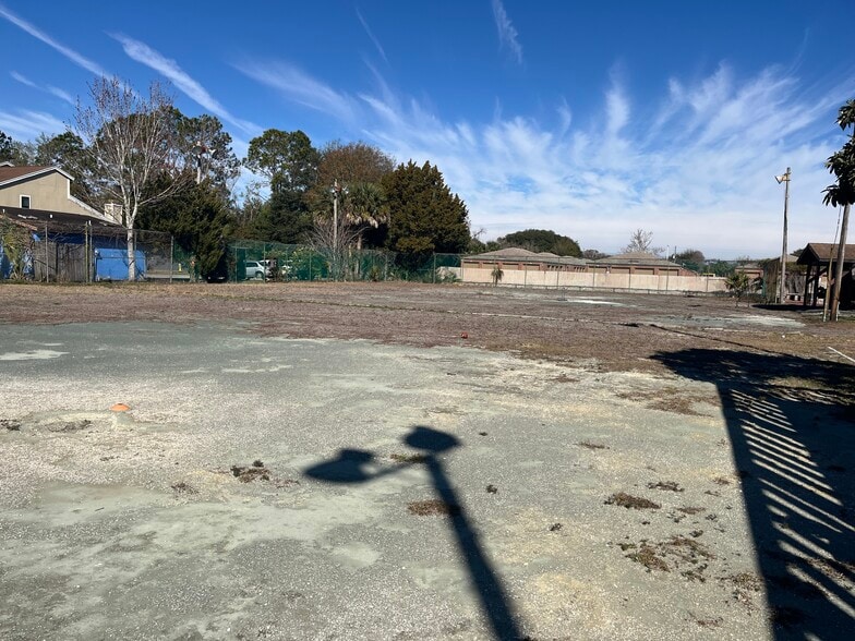 More Photos Of 3461 Peeler Rd, Jacksonville Sports And Entertainment For Sale