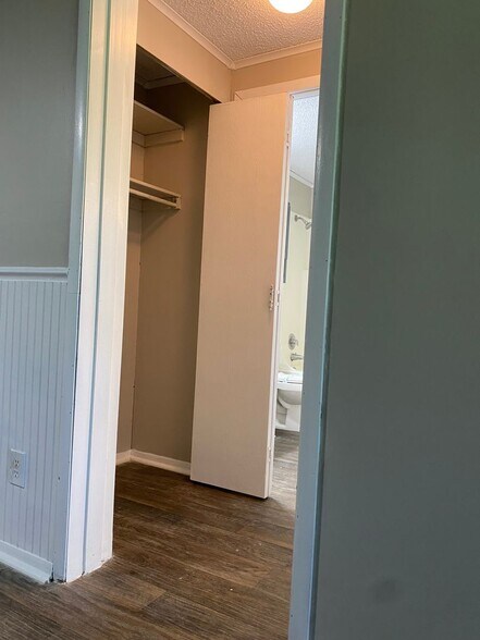 More Photos Of 300 Jones Mill Rd, Statesboro Apartments For Sale