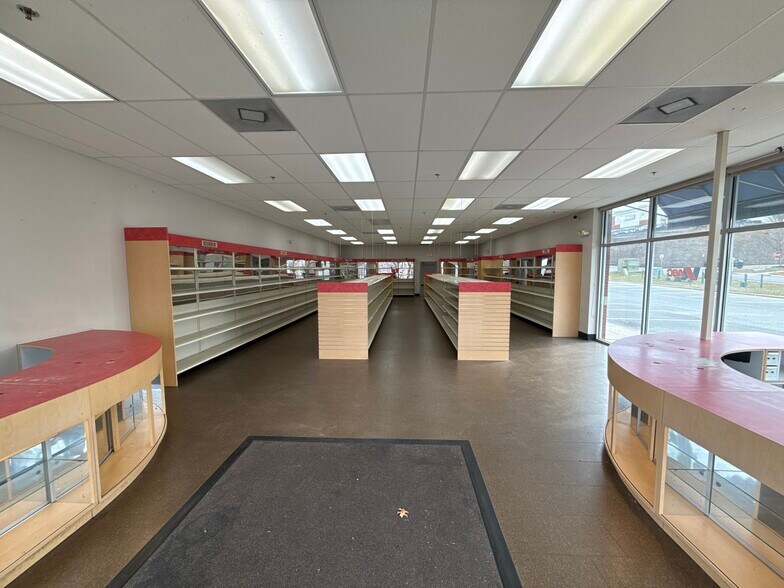 More Photos Of 9745 Patriot Hwy, Fredericksburg Unknown For Lease