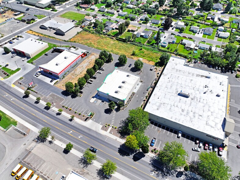 More Photos Of 612 Wine Country Rd, Grandview Land For Sale