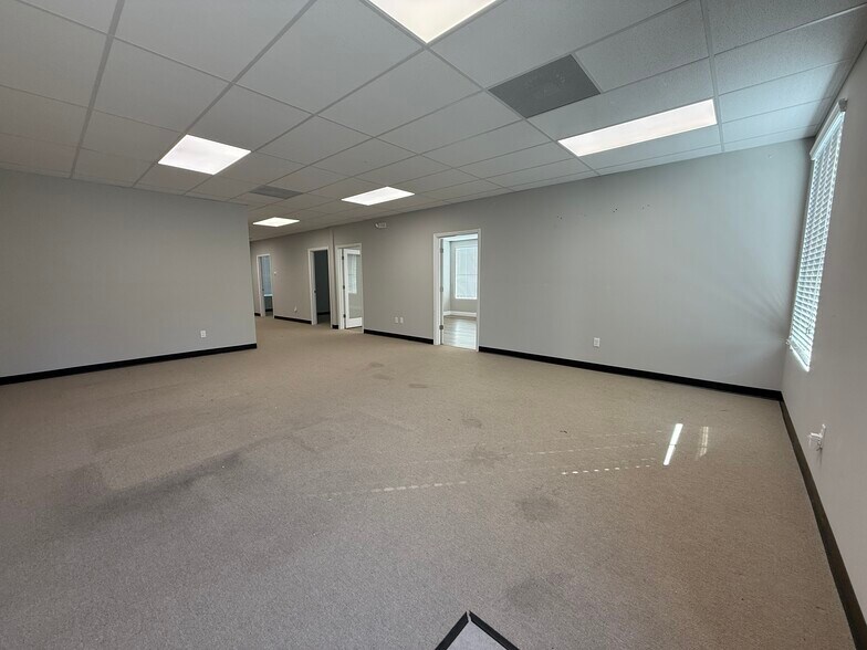More Photos Of 130 Integra Breeze Ln, Daytona Beach Office For Lease