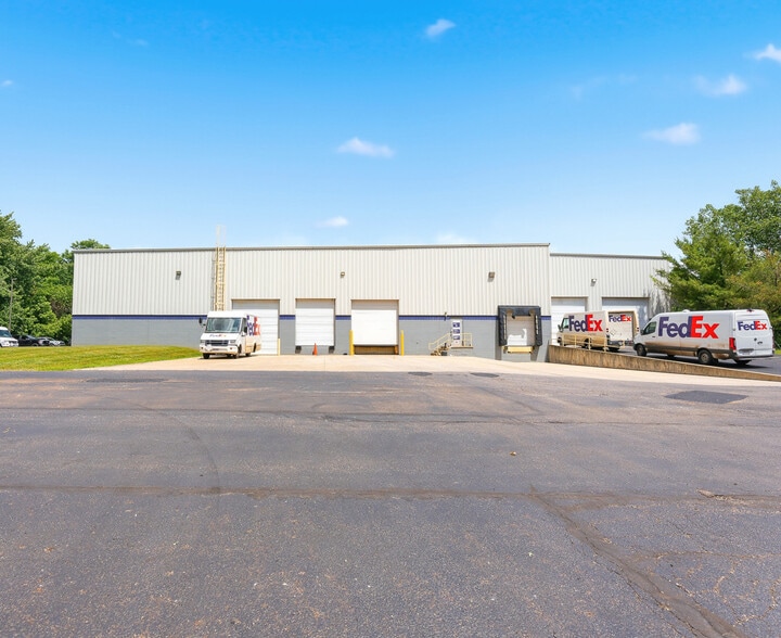 More Photos Of 3301 Bruening Ave SW, Canton Warehouse For Lease