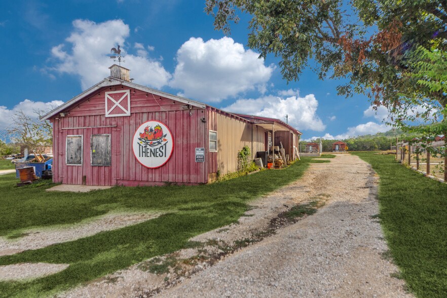 More Photos Of 8141-8161 Tx 16 Hwy, Pipe Creek Storefront Retail Residential For Sale