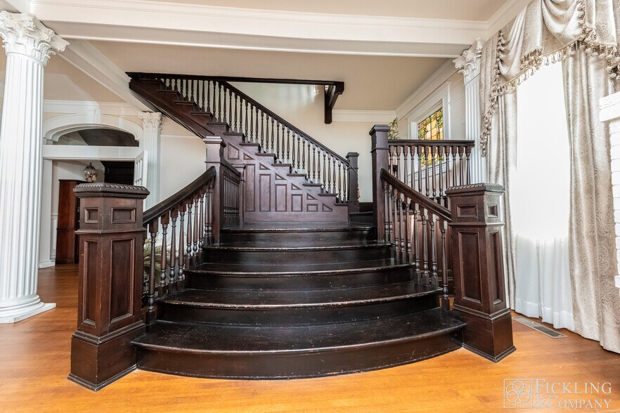 More Photos Of 85 Lakeview Rd, Byron Specialty For Sale