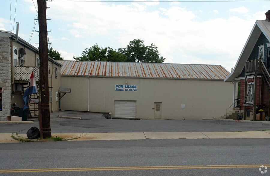 More Photos Of 1023 W Washington St, Hagerstown Warehouse For Lease
