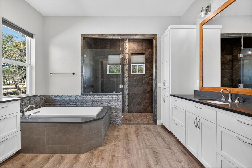 More Photos Of 21603 Thomas Cv, Lago Vista Land For Sale