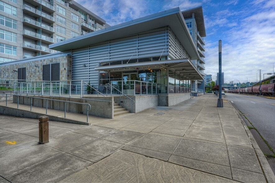 More Photos Of 1515 Dock St, Tacoma Apartments For Sale